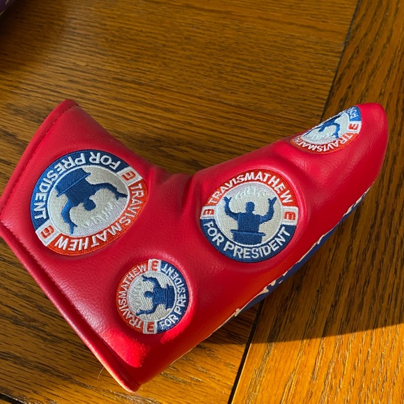 Travis Mathew Limited Edition Putter Cover - Picture 2 of 4